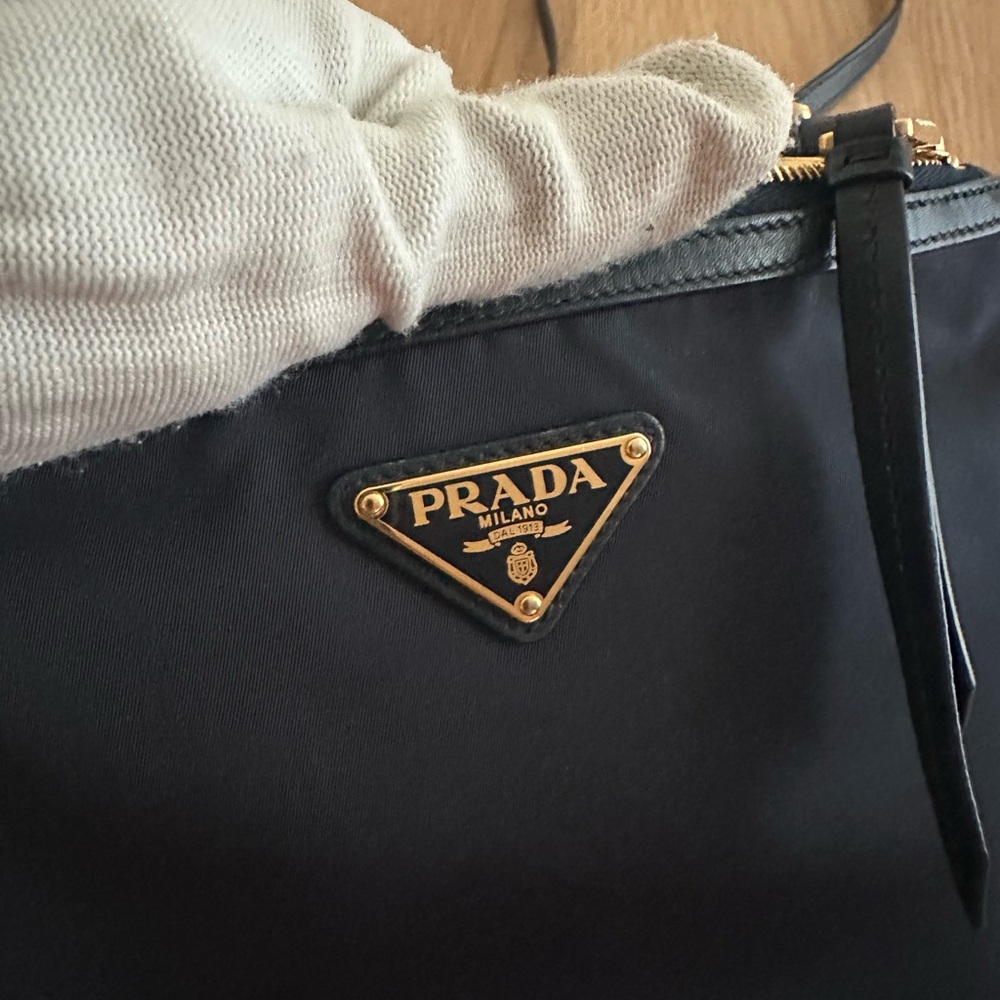 Prada Tessuto Nylon Soft Calf Double Zip crossbody bag - Picture 8 of 16